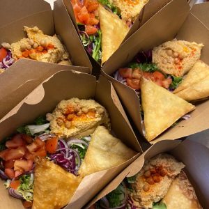 Spicey vegetable Samosas x5